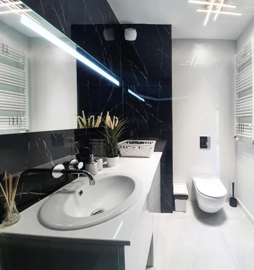 Comfy Apartments - Nowa Motlawa Гданск Екстериор снимка